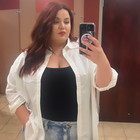 Meet your Posher, Charitey - Picture 1 of 1